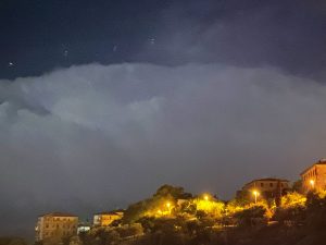 Volterra bei Nacht